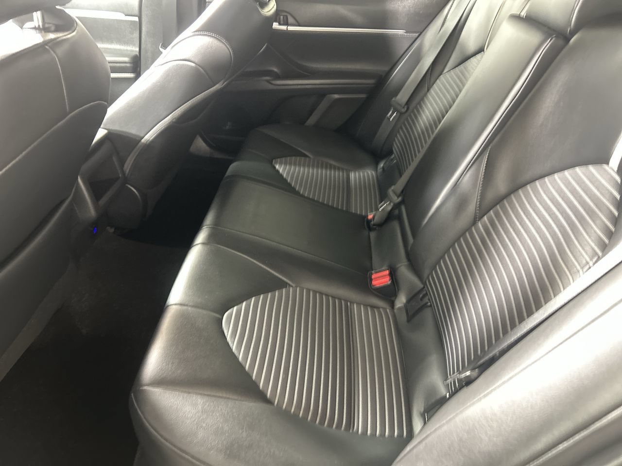 Used 2024 Toyota Camry SE w/ Convenience Package FWD image 25