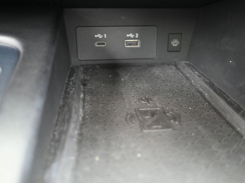 Used 2023 INFINITI QX60 Luxe w/ Performance Audio Package image 25