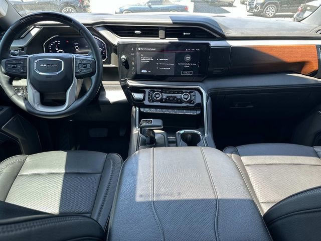 Used 2025 GMC Sierra 1500 Denali AWD/4WD image 19
