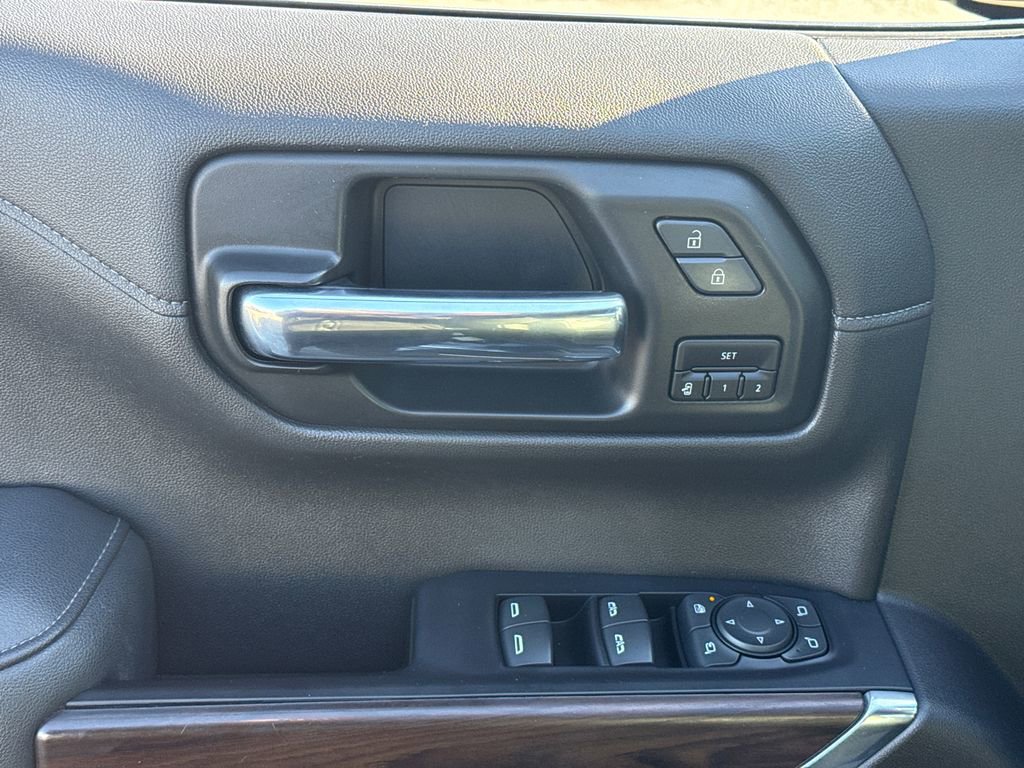 Used 2020 GMC Sierra 1500 SLT w/ SLT Premium Package image 15