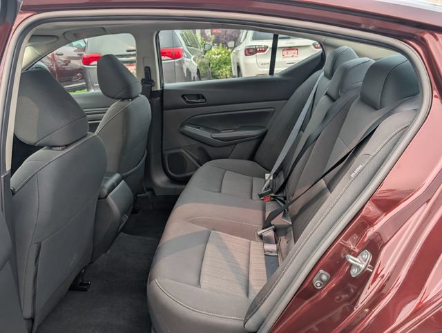 Used 2024 Nissan Altima 2.5 SV w/ SV Premium Package AWD/4WD image 14