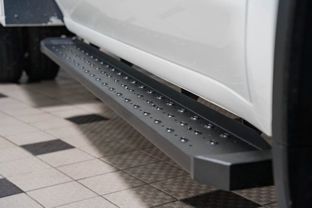 Used 2024 Chevrolet Silverado 3500 LT w/ Snow Plow Prep Package image 17