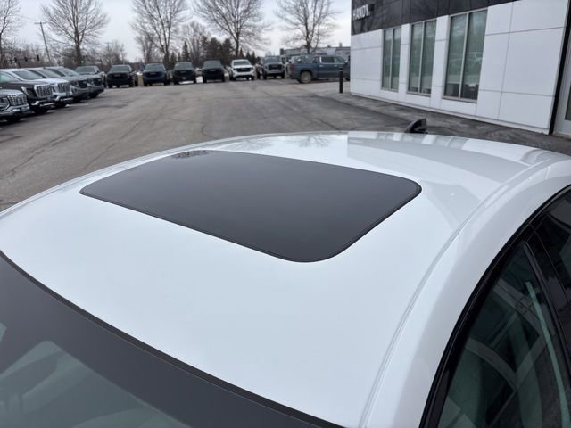 Used 2025 Honda Accord SE image 12