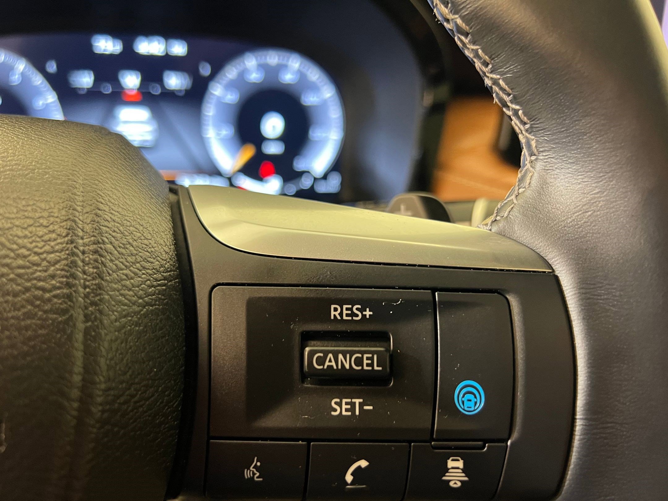 Used 2024 INFINITI QX60 Autograph w/ Cargo Package image 26