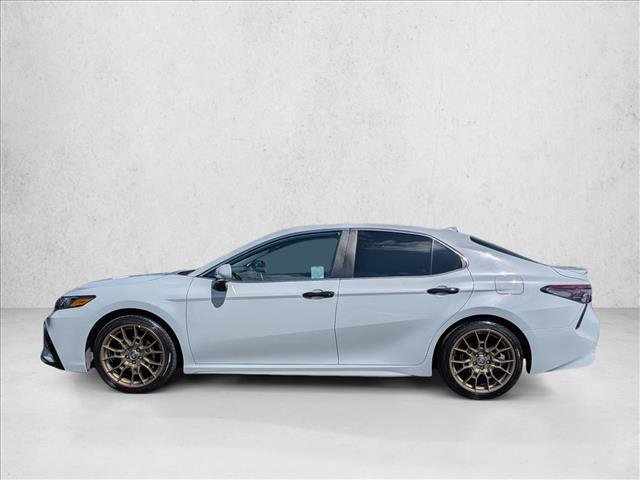 Used 2023 Toyota Camry SE FWD image 9