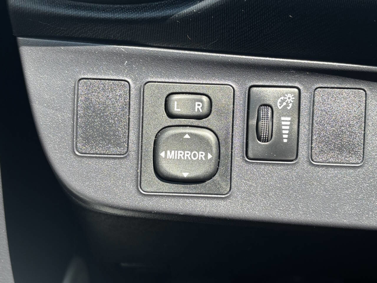 Used 2013 Toyota Prius C Two image 18