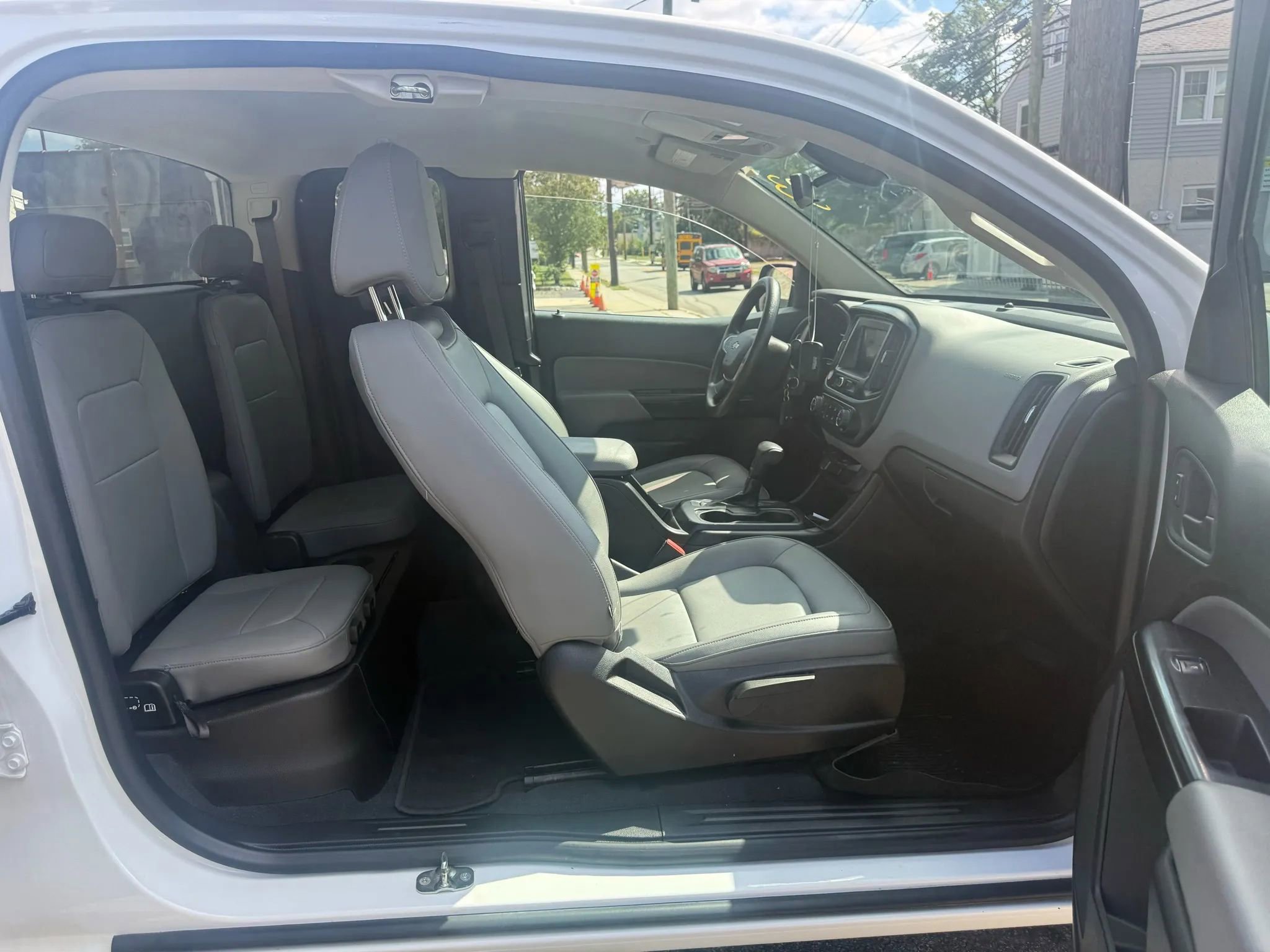 Used 2019 Chevrolet Colorado W/T w/ WT Convenience Package image 28