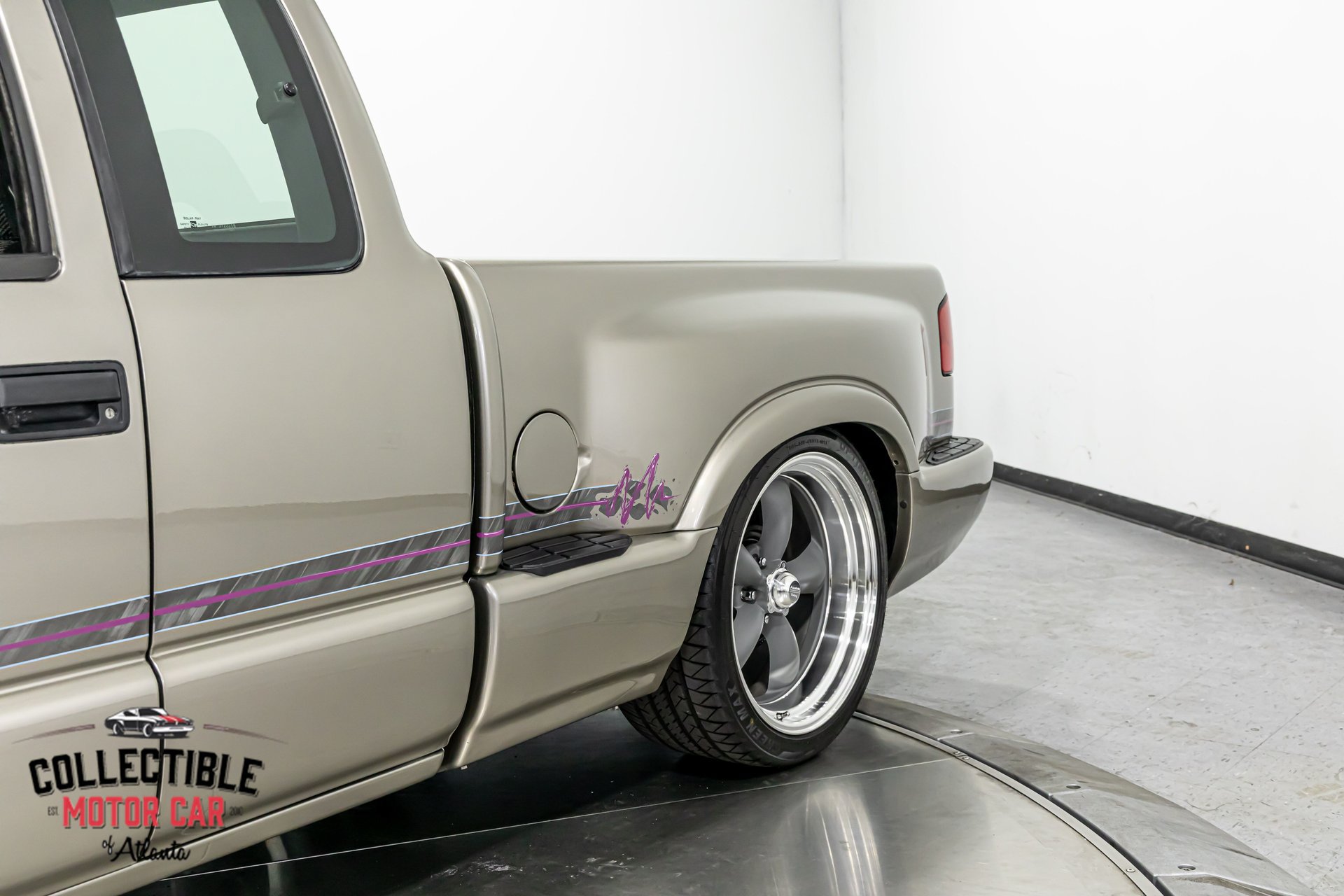 Used 2000 Chevrolet S10 Pickup LS w/ Preferred Equipment Group RWD image 52
