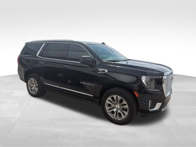 Used 2023 GMC Yukon Denali AWD/4WD image 2
