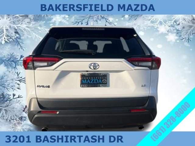 Used 2024 Toyota RAV4 LE image 4