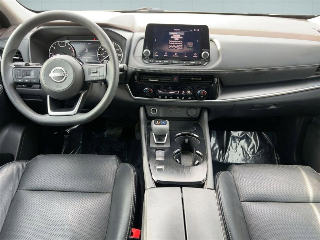 Used 2022 Nissan Rogue SV image 26
