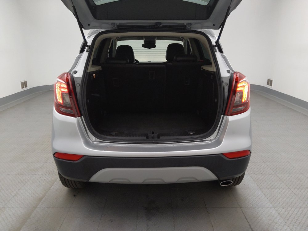 Used 2021 Buick Encore Preferred FWD image 29