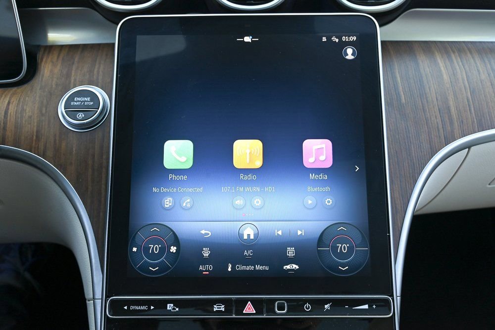 Used 2025 Mercedes-Benz C 300 Sedan image 33