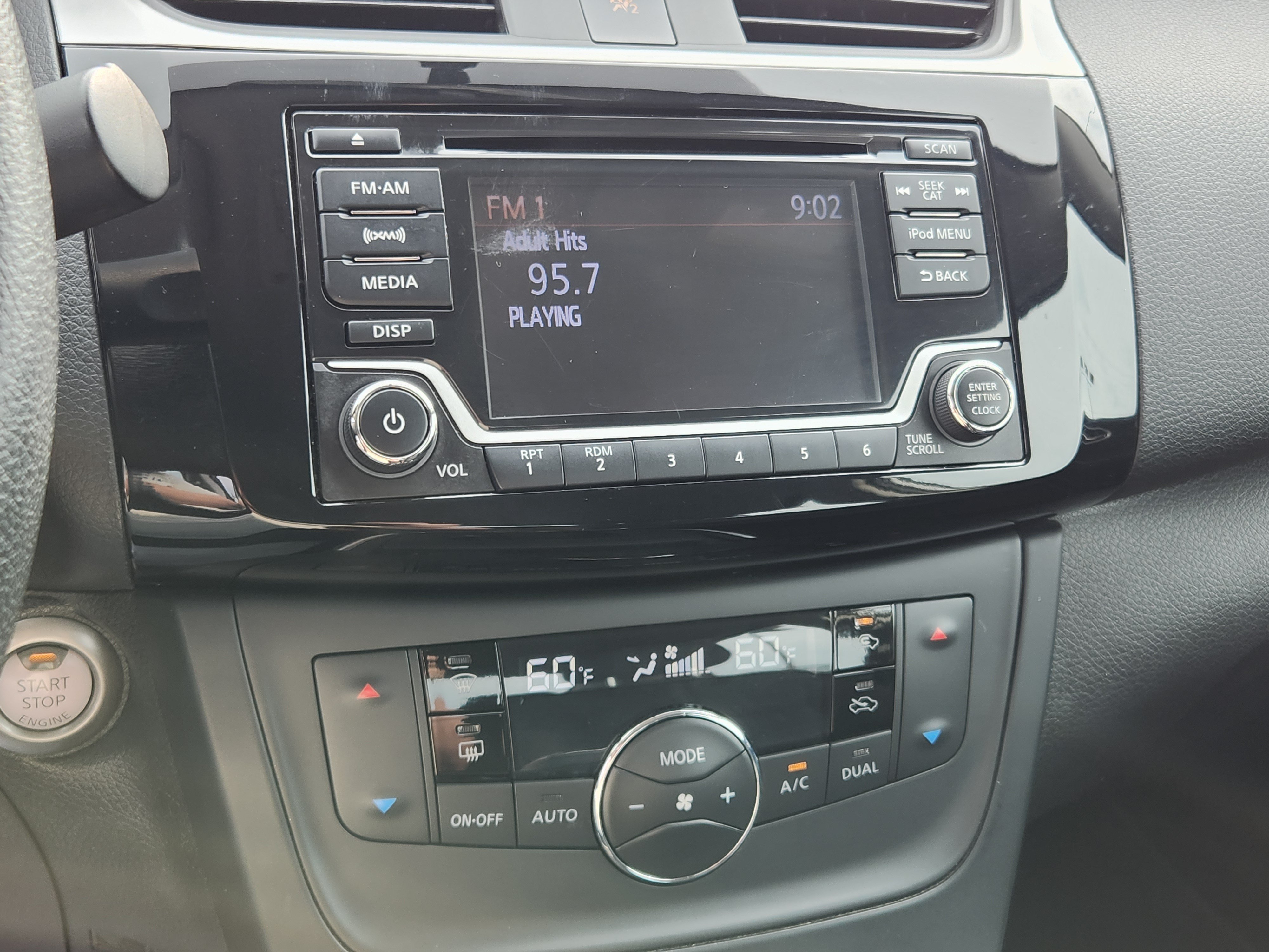 Used 2018 Nissan Sentra SV FWD image 20