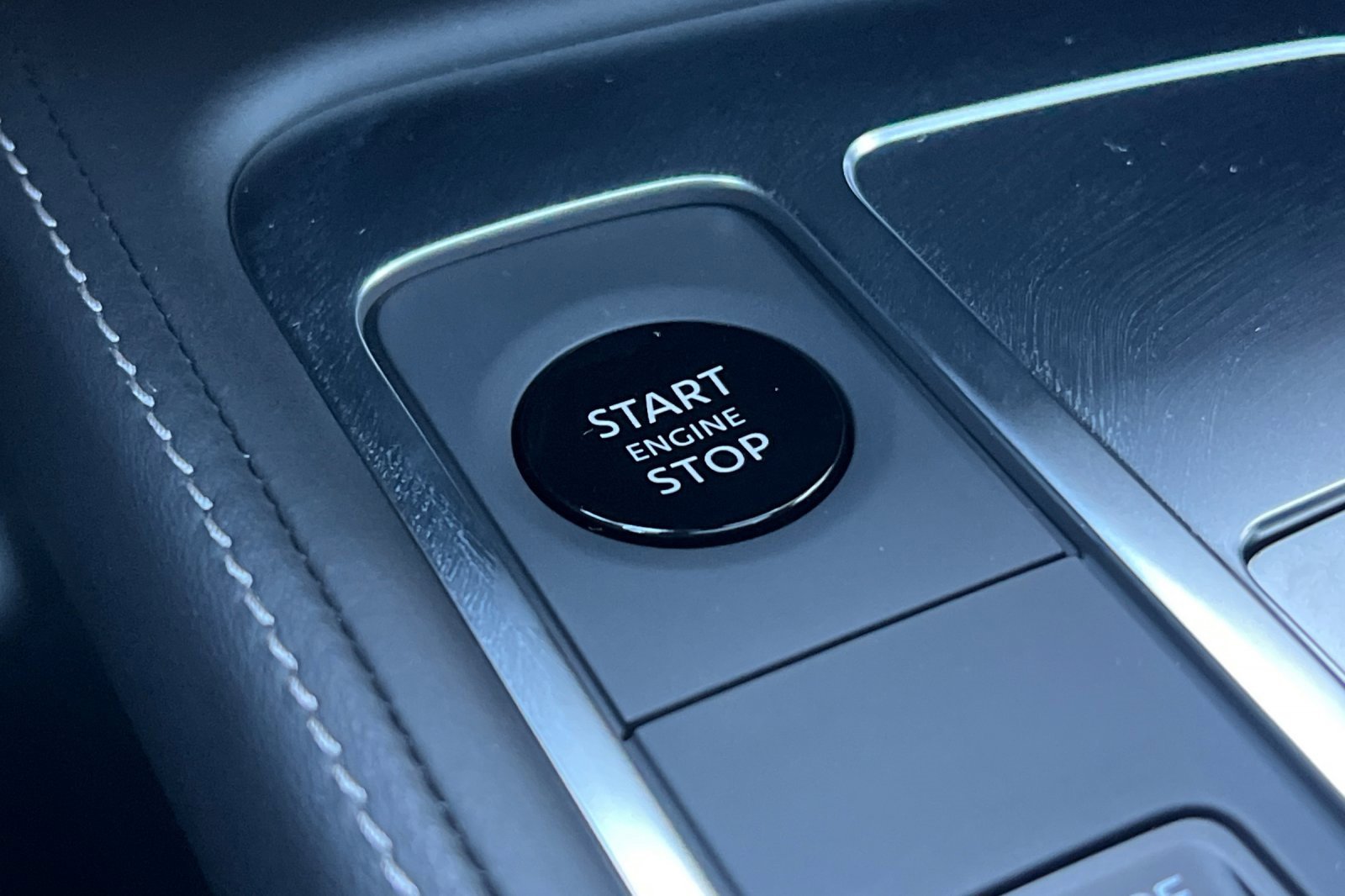 New 2026 INFINITI QX60 Autograph w/ Dark Cargo Package image 25