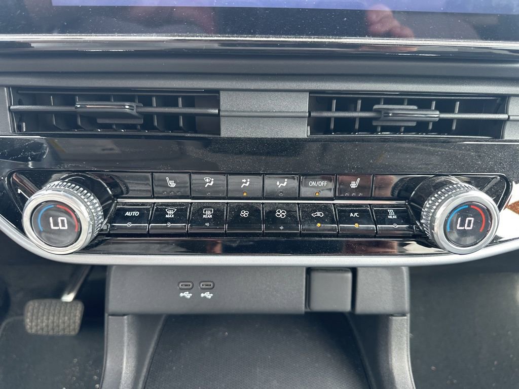 Used 2024 Honda Prologue Touring image 16