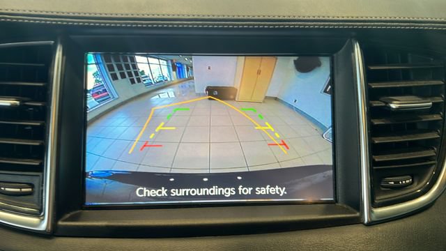 Used 2019 INFINITI QX50 Luxe w/ Cargo Package AWD/4WD image 12