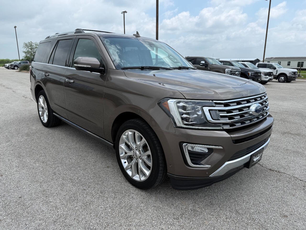 Used 2019 Ford Expedition Limited w/ Equipment Group 302A RWD image 7
