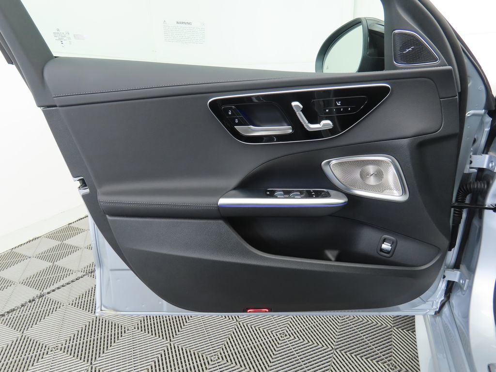 New 2025 Mercedes-Benz C 300 4MATIC Sedan image 26