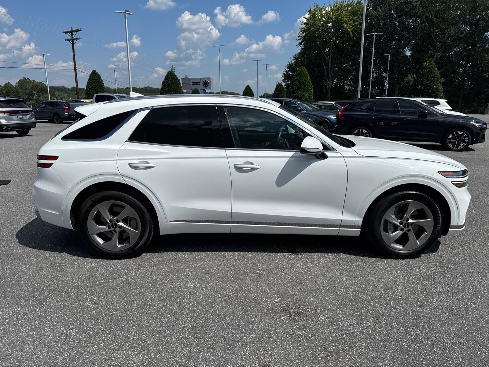 Used 2026 Genesis GV70 2.5T Select AWD/4WD image 8