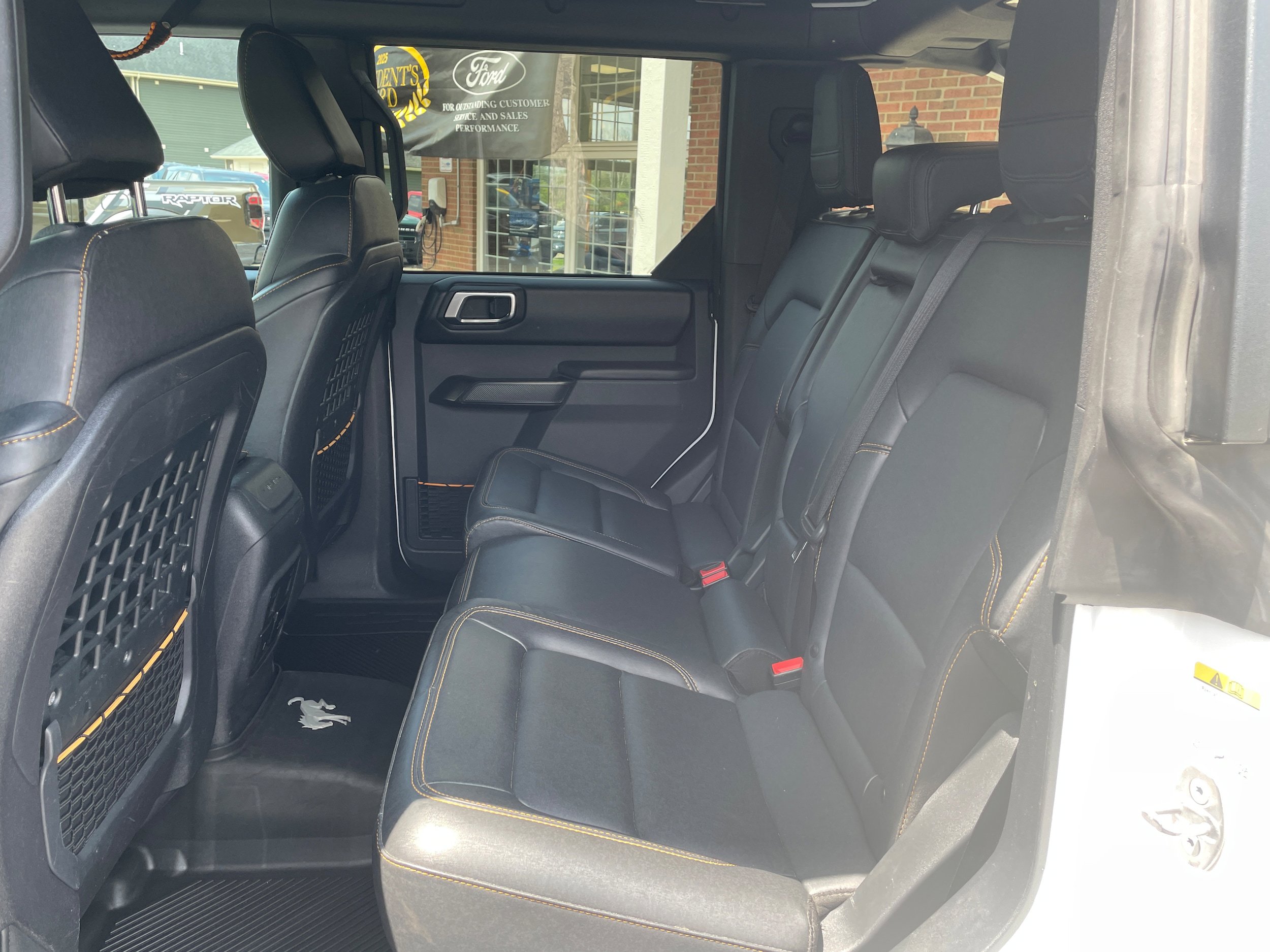 Used 2024 Ford Bronco Badlands AWD/4WD image 13