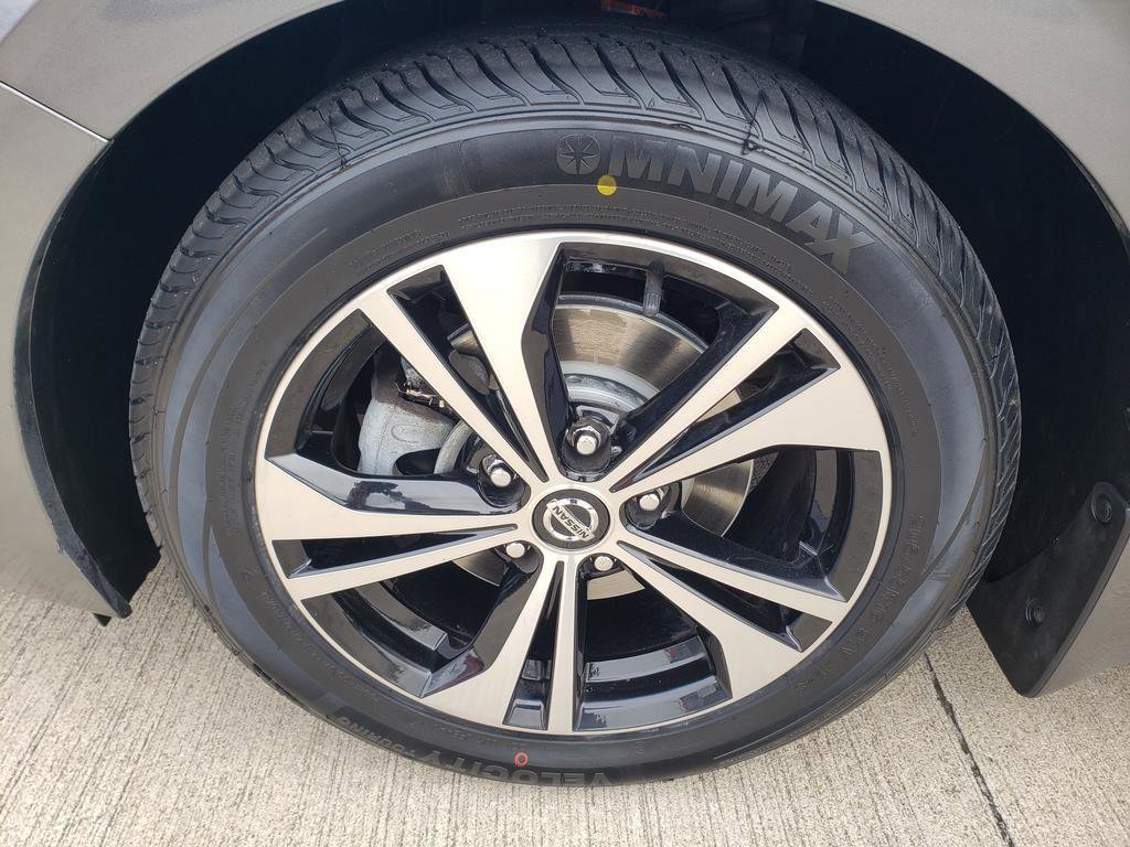 Certified 2021 Nissan Sentra SV image 44