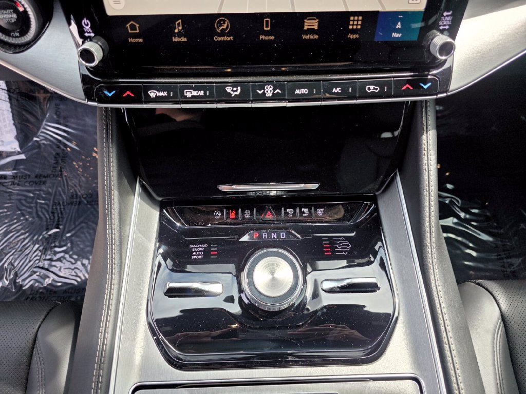New 2026 Jeep Grand Wagoneer Limited w/ Convenience Group I AWD/4WD image 17