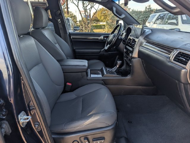 Used 2023 Lexus GX 460 Premium w/ Premium Package AWD/4WD image 36