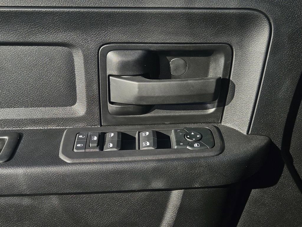 New 2026 RAM 3500 Tradesman w/ Chrome Appearance Group image 28