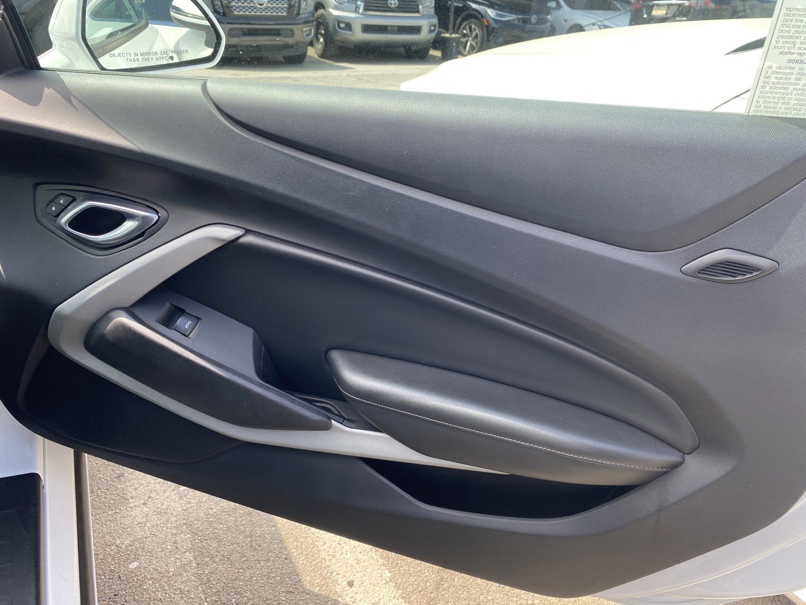 Used 2019 Chevrolet Camaro LT RWD image 17
