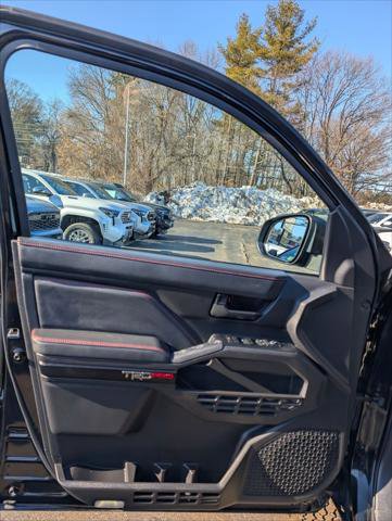 Certified 2025 Toyota Tacoma TRD Pro AWD/4WD image 12
