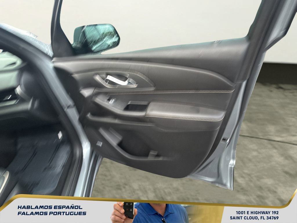Used 2023 Chevrolet Traverse Premier w/ LPO, Cargo Package image 35