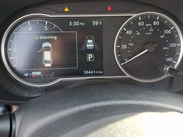 Used 2023 Nissan Versa SV image 19