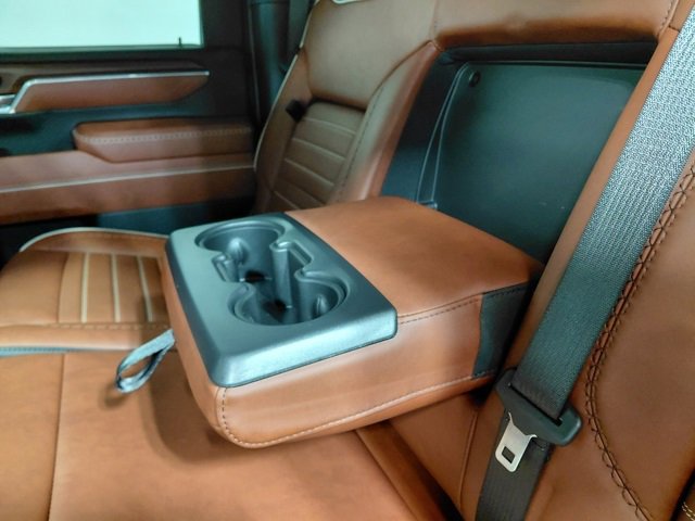 Used 2025 GMC Sierra 2500 Denali Ultimate image 57