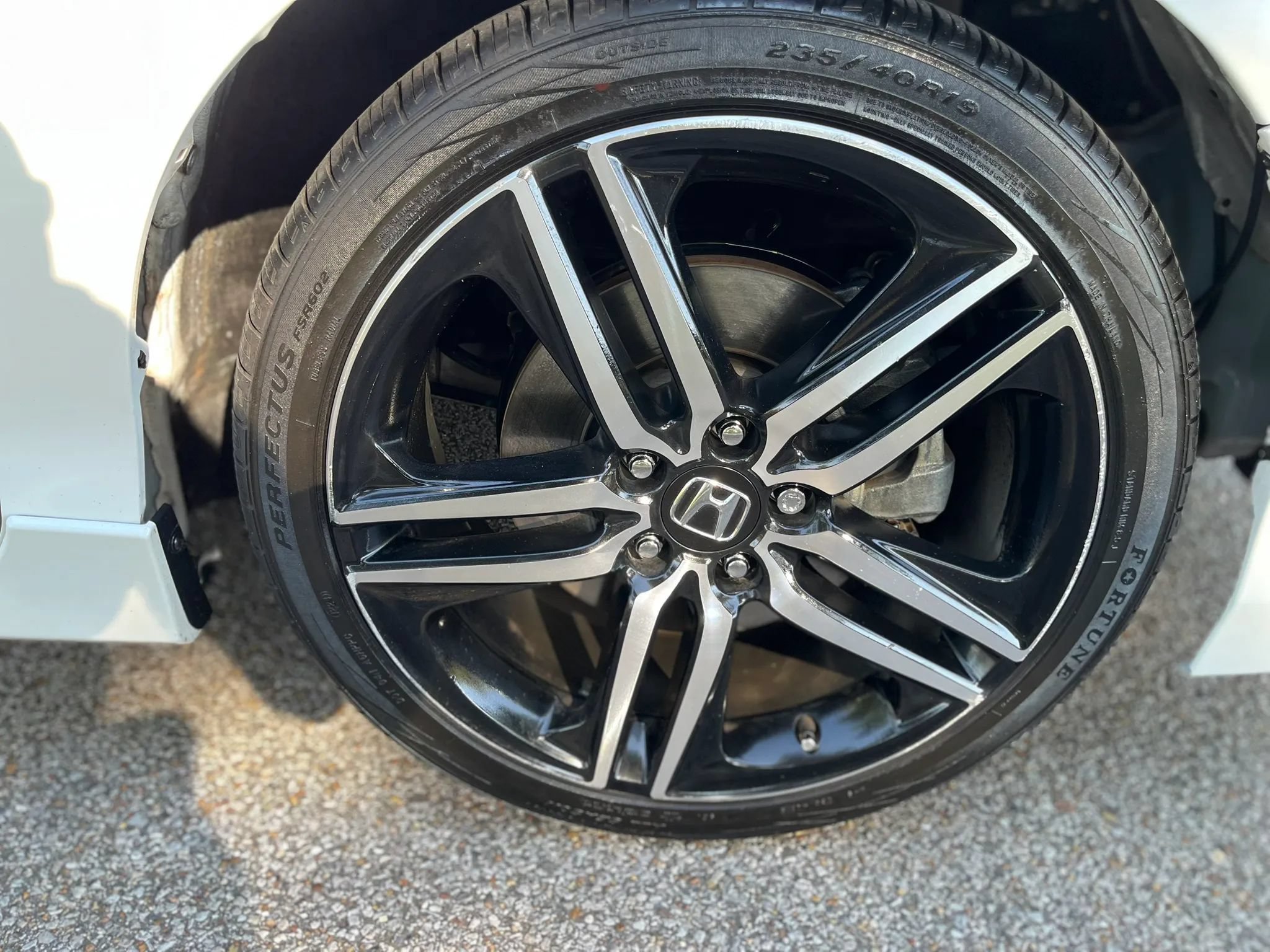 Used 2017 Honda Accord Sport image 36