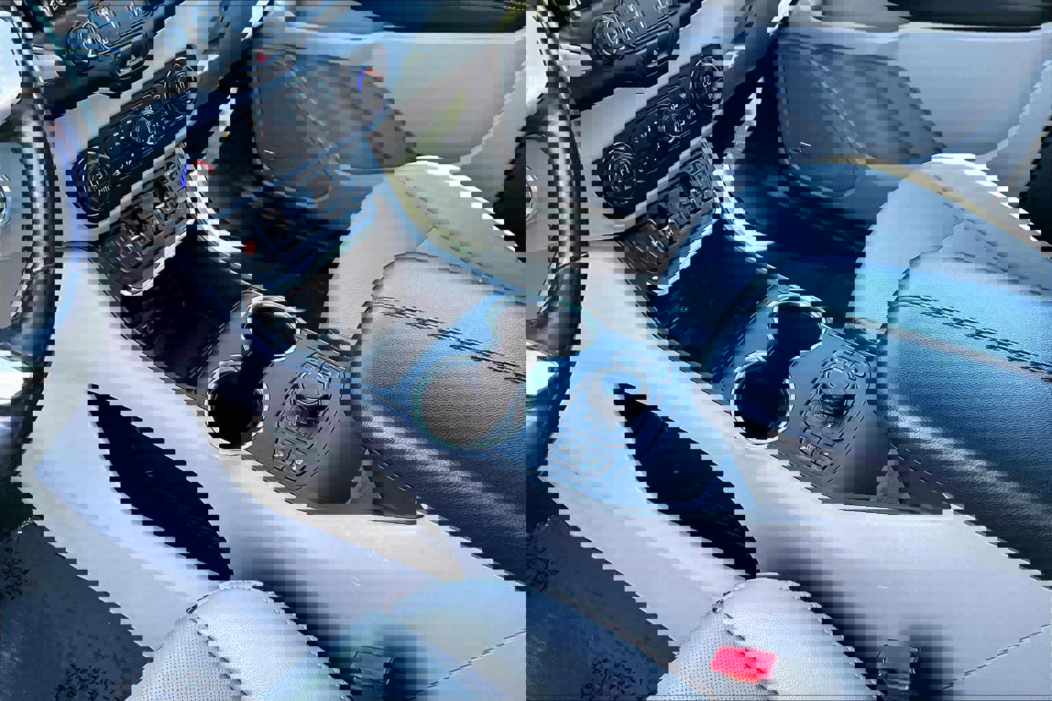 Used 2019 GMC Terrain SLT w/ Preferred Package image 16