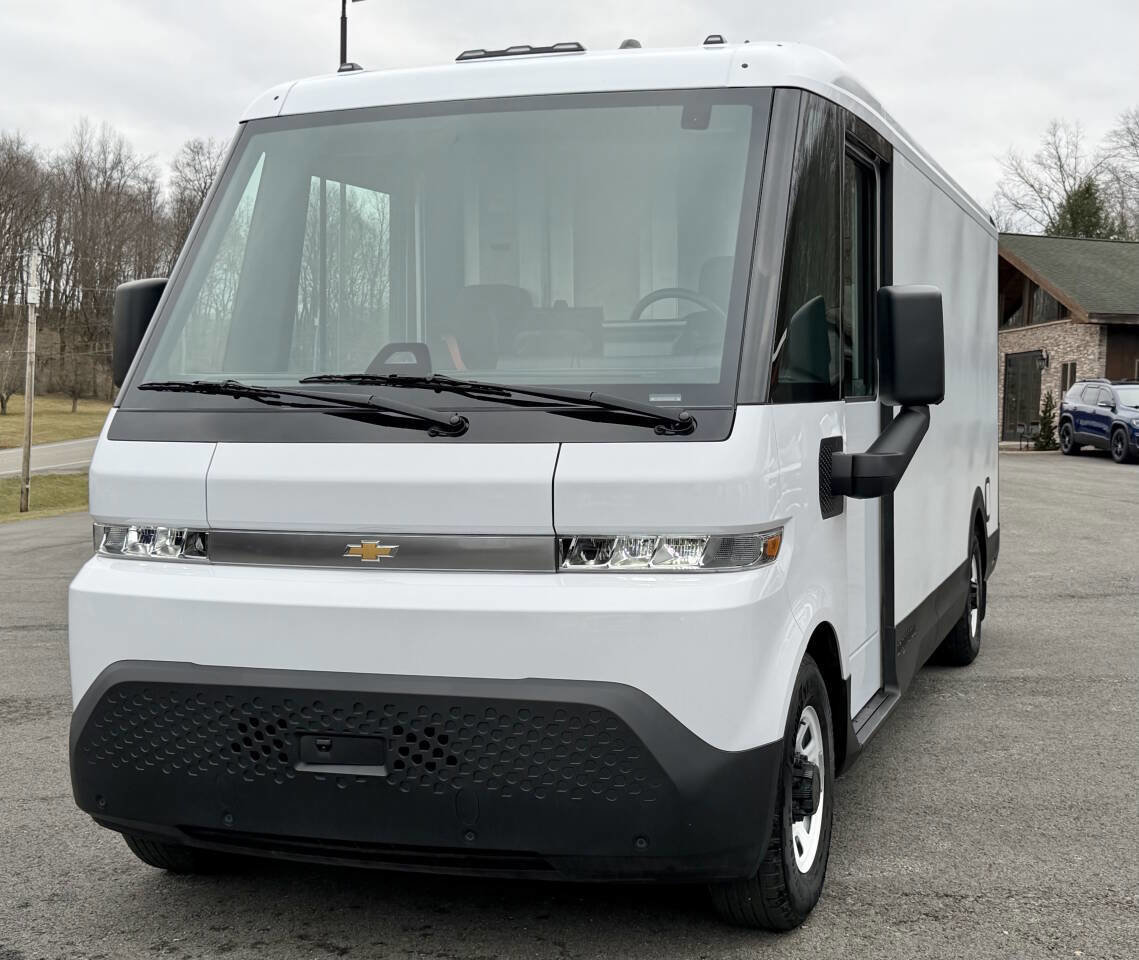 Used 2025 Chevrolet Brightdrop 600 image 5