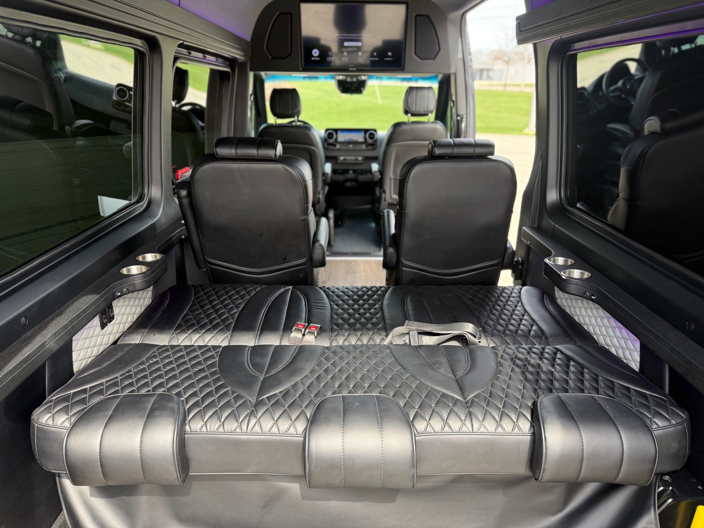 Used 2022 Mercedes-Benz Sprinter 2500 image 29