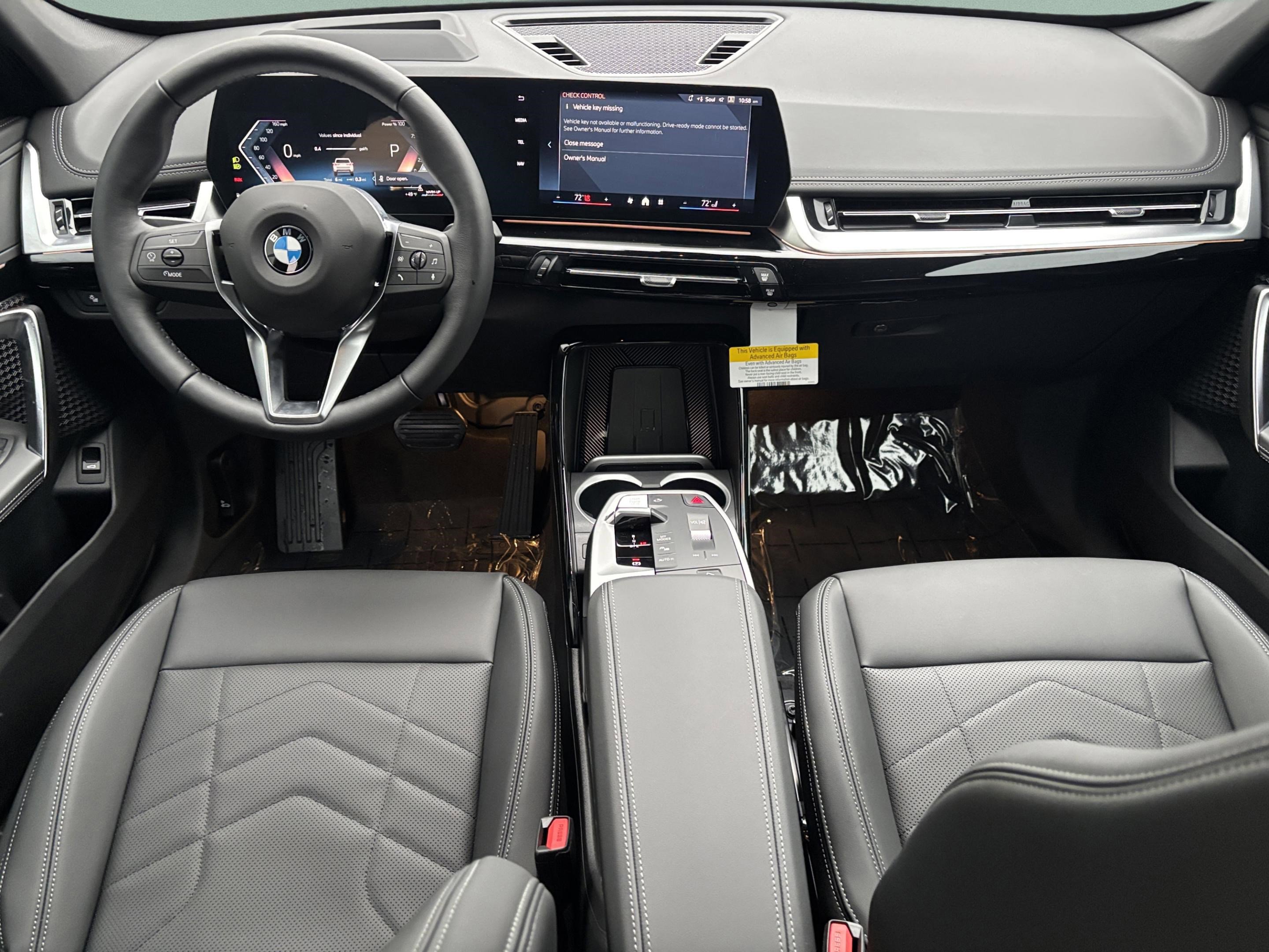 Used 2026 BMW X1 xDrive28i w/ Technology Package image 9