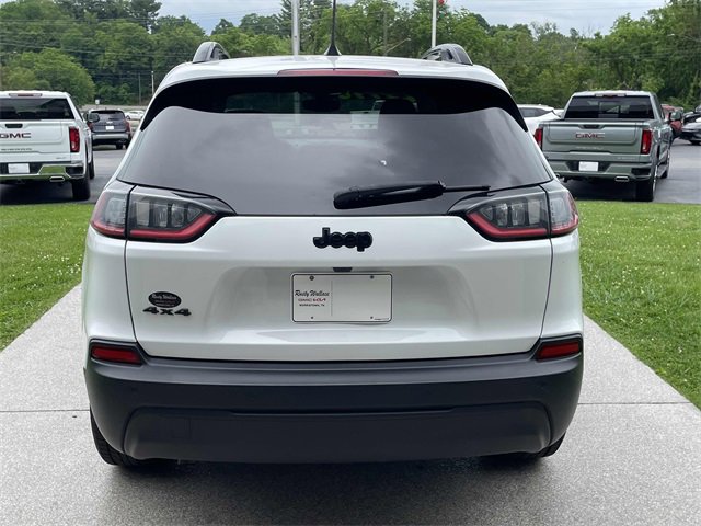 Used 2023 Jeep Cherokee Altitude Lux image 8