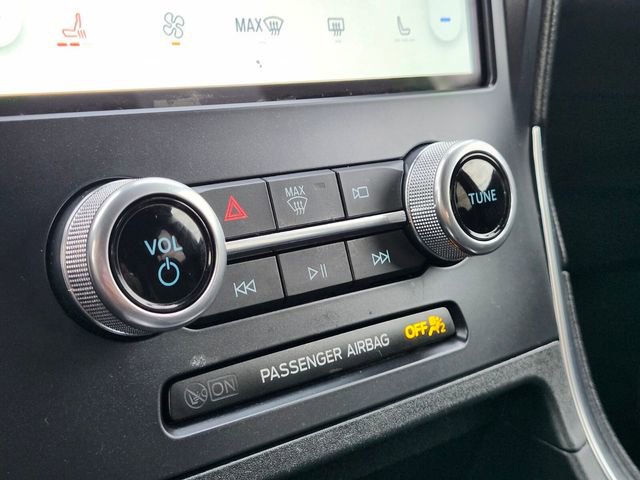 Certified 2022 Ford Edge ST image 25