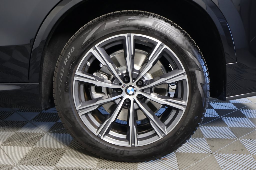 Used 2026 BMW X5 xDrive50e w/ M Sport Package AWD/4WD image 16
