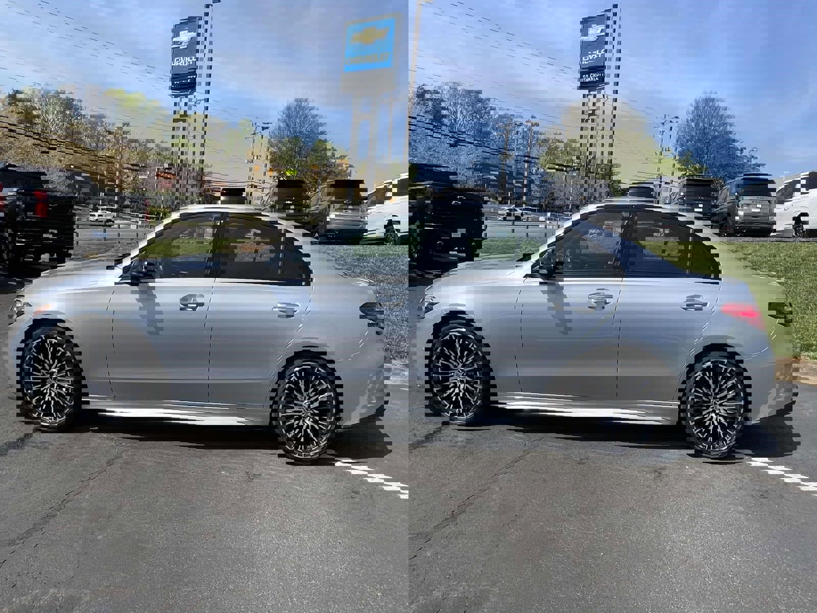 Used 2023 Mercedes-Benz C 300 Sedan image 8