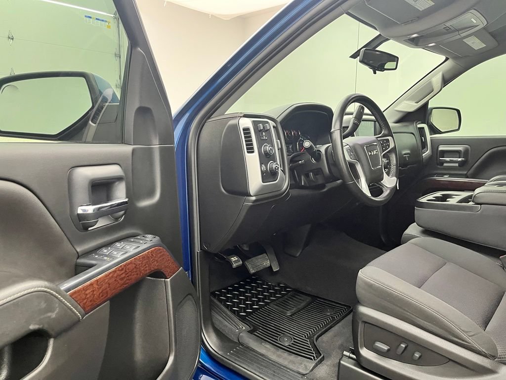Used 2019 GMC Sierra 1500 SLE w/ SLE Value Package AWD/4WD image 16