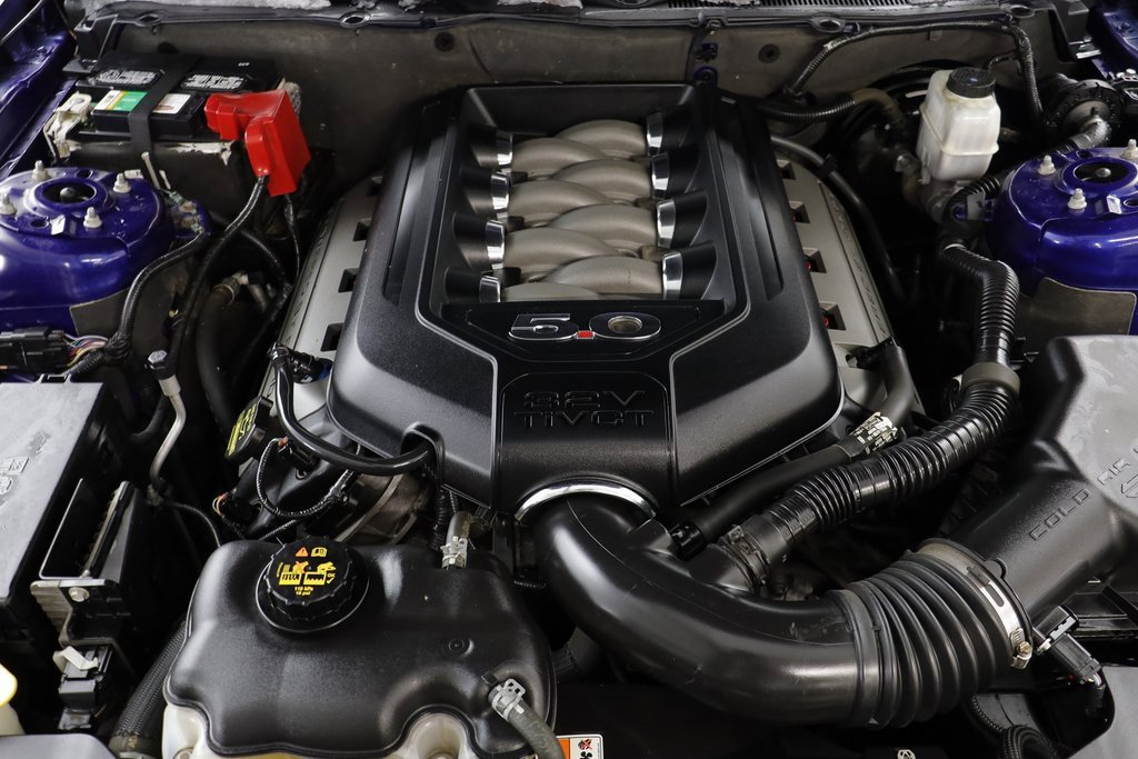 Used 2013 Ford Mustang GT Premium w/ Comfort Pkg image 21