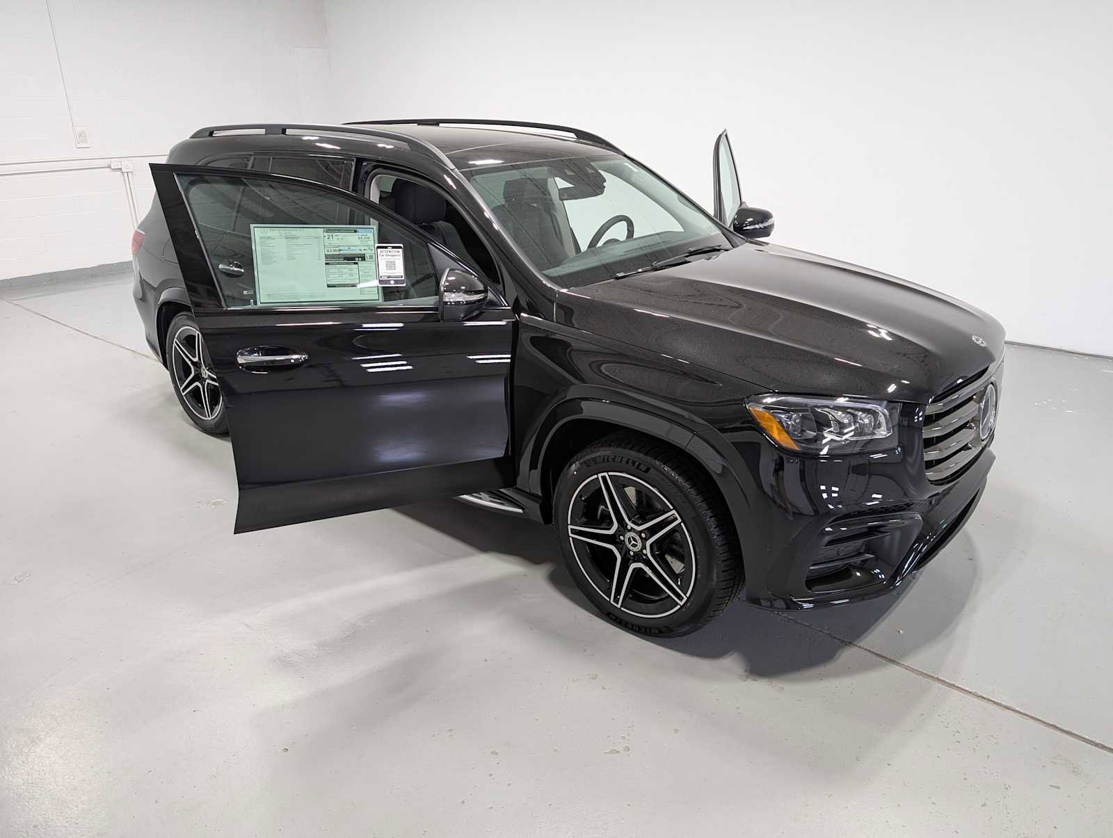 New 2026 Mercedes-Benz GLS 450 4MATIC image 13