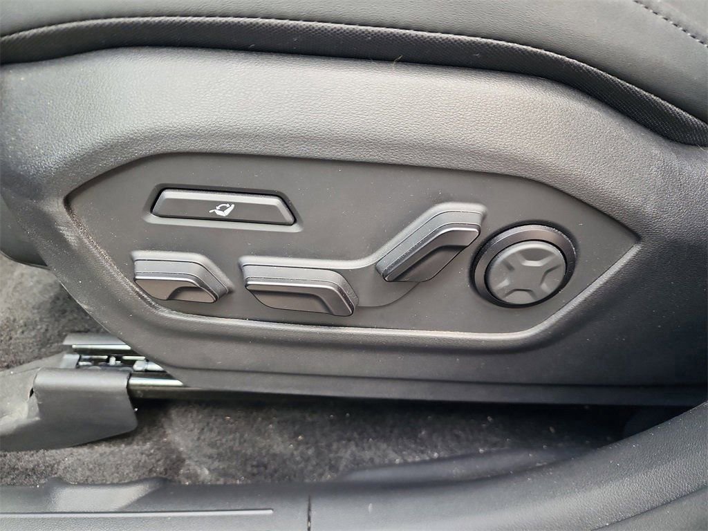 Certified 2024 Hyundai Santa Fe Calligraphy image 11