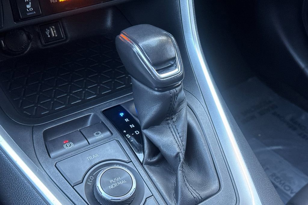 Certified 2023 Toyota RAV4 XLE Premium image 20