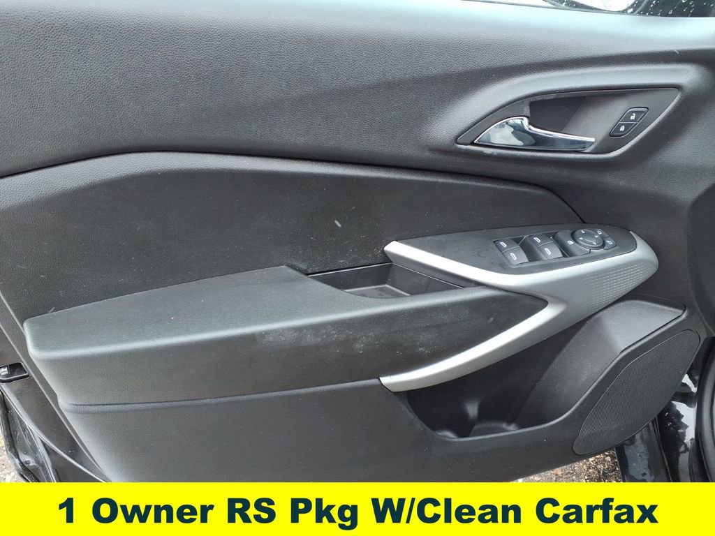 Used 2024 Chevrolet Trax RS image 11