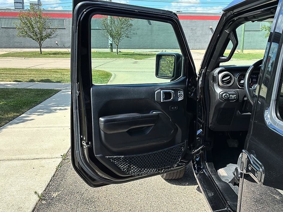 Used 2020 Jeep Wrangler Unlimited Sport S AWD/4WD image 20